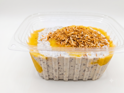 Breakfast: Piña Colada Protein Oats (Vegan)