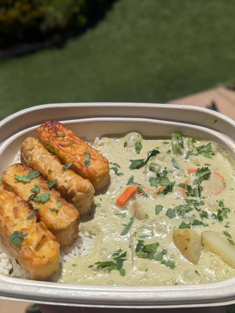 #4 Green Thai Basil Coconut Curry - Tofu Chickpeas (Vegan)