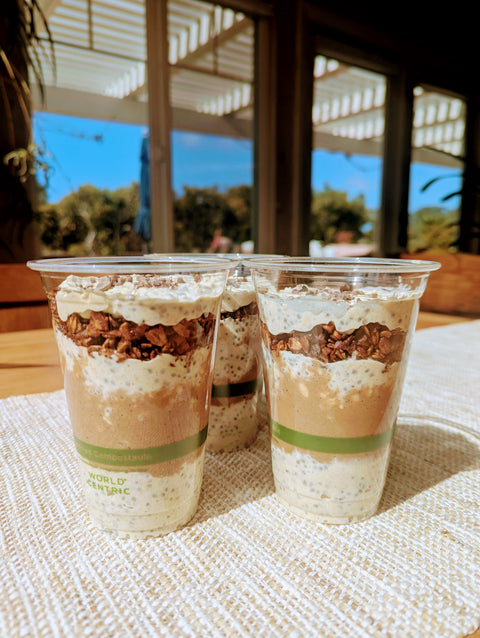 Breakfast: Tiramisu Protein Oats (Vegan)